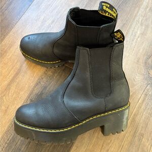 Dr Martens rometty airwair boots 9L